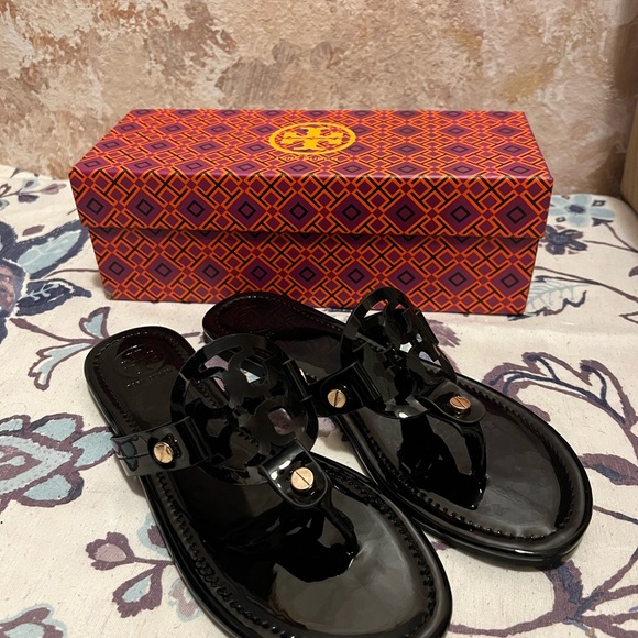 Black Tory Burch Sandals with Box - Picture 2 of 4